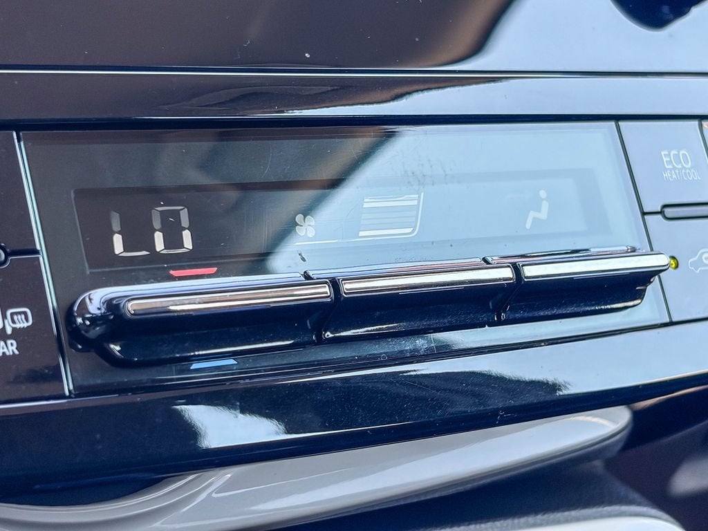 2016 Toyota Prius Two