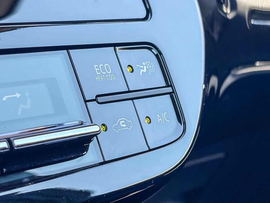 2016 Toyota Prius Two