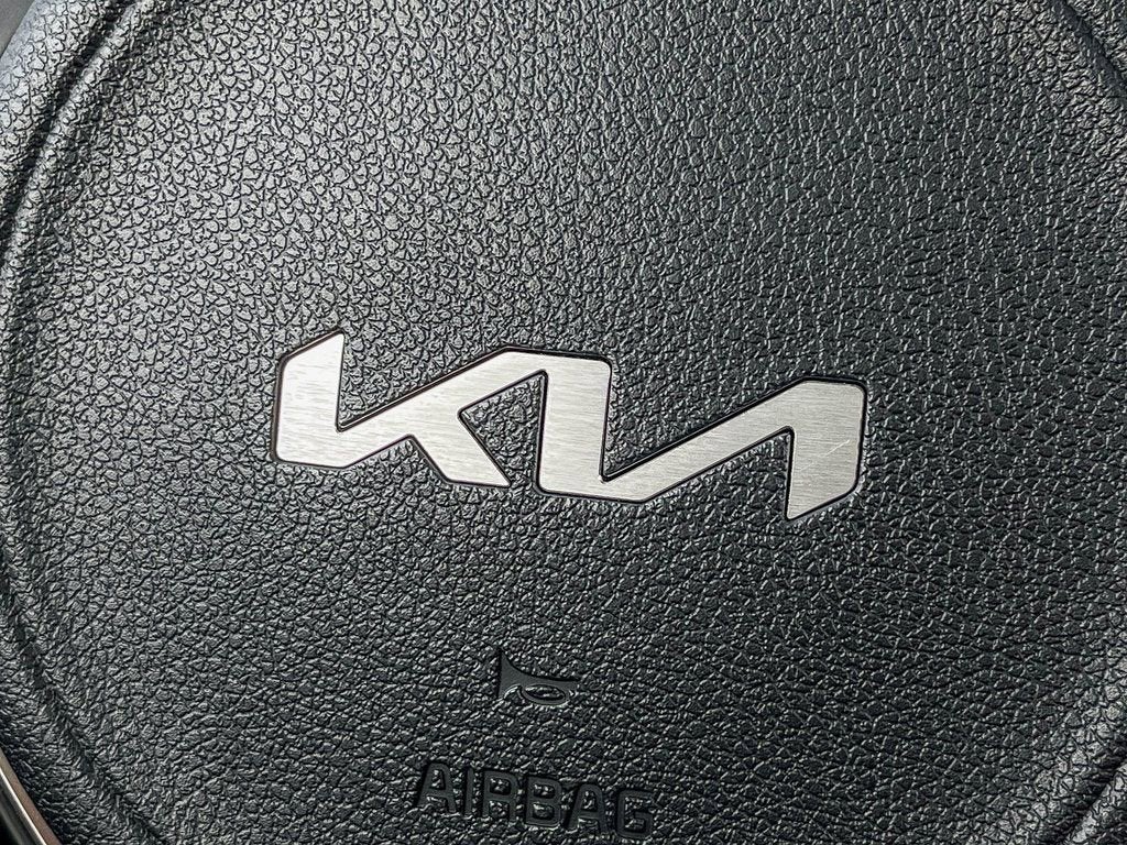 2022 Kia Niro Plug-In Hybrid EX Premium