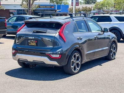 2023 Kia Niro Plug-In Hybrid SX Touring