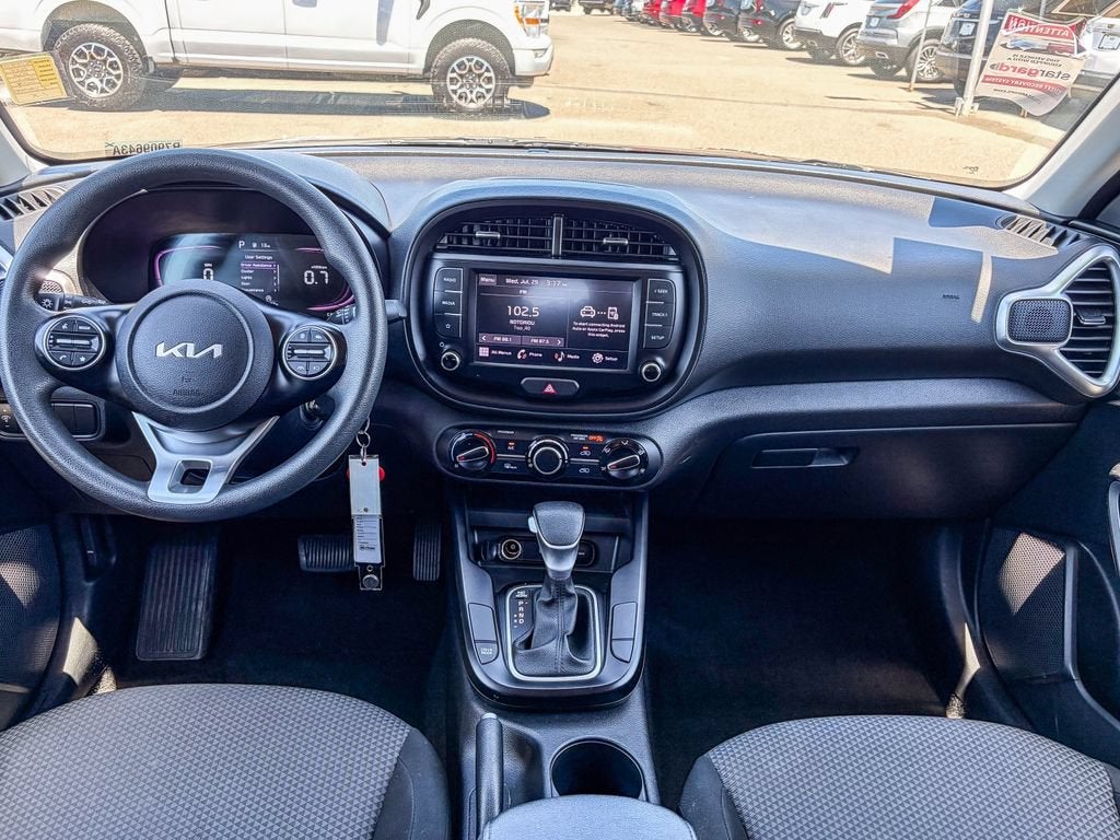 2024 Kia Soul LX