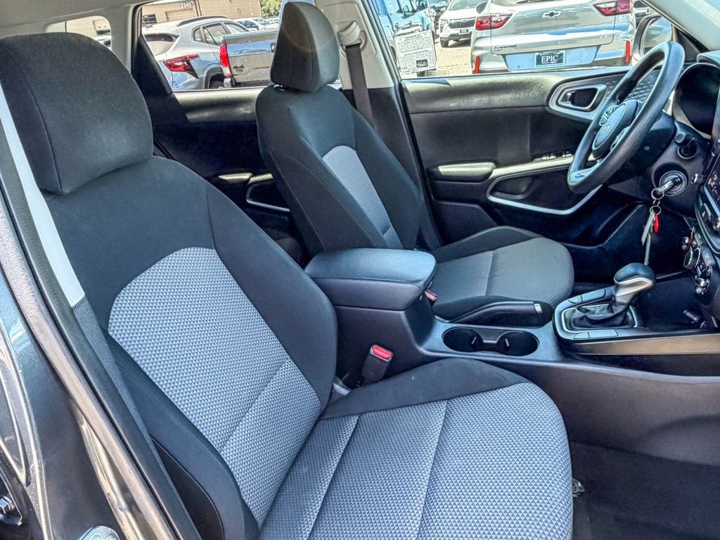 2024 Kia Soul LX
