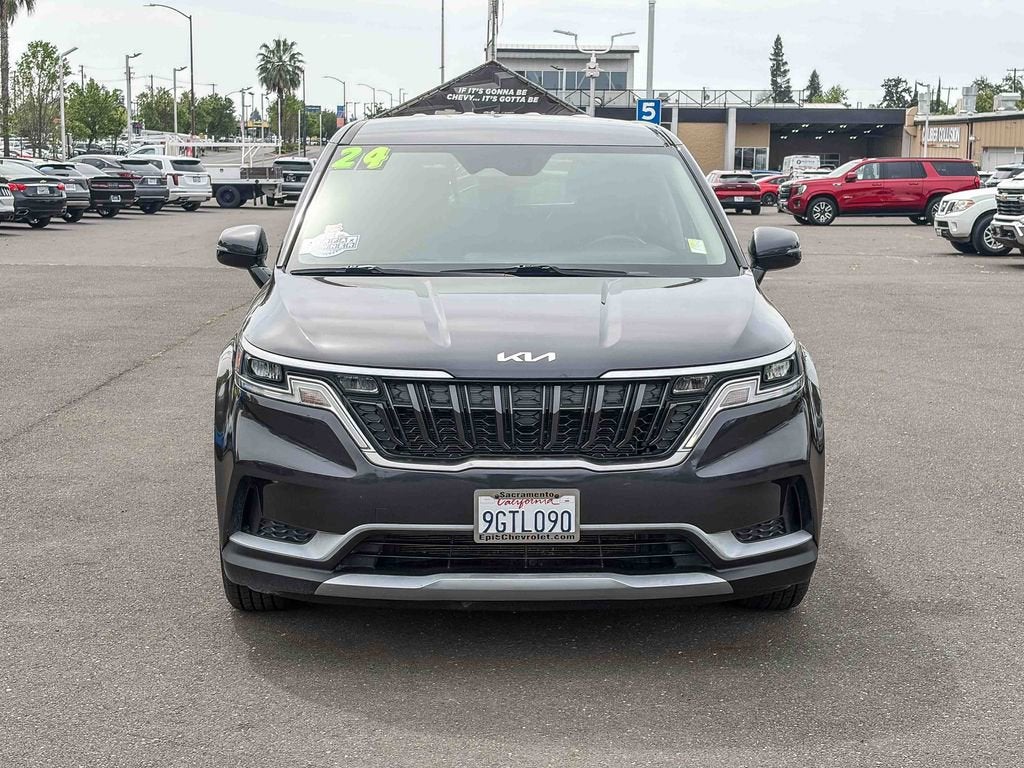 2024 Kia Carnival LX