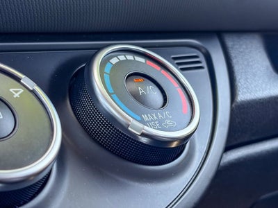 2017 Toyota Yaris SE