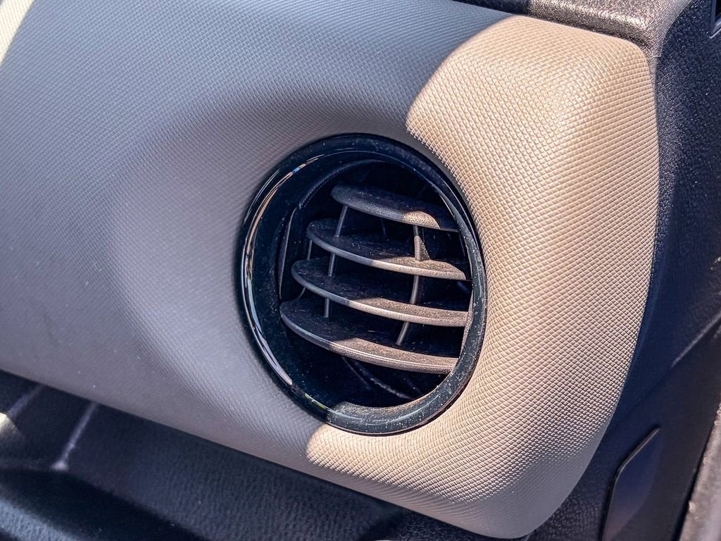 2017 Toyota Yaris SE