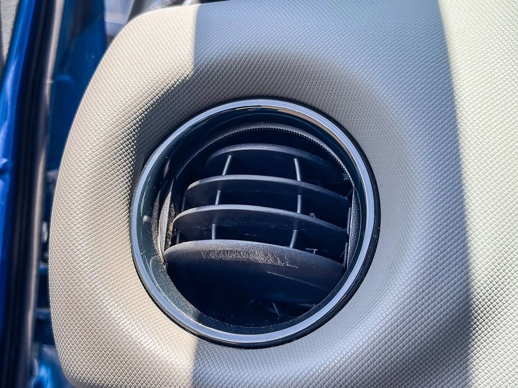 2017 Toyota Yaris SE
