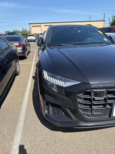2019 Audi Q8 Premium Plus