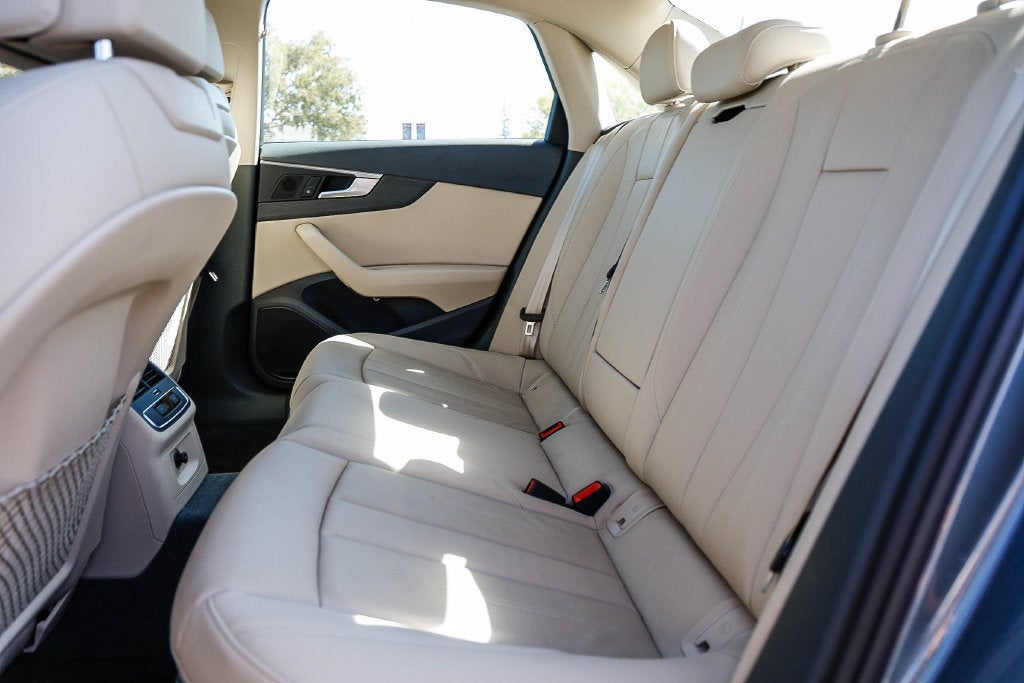 2019 Audi A4 40 Titanium Premium