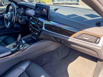 2021 BMW 5 Series M550i xDrive
