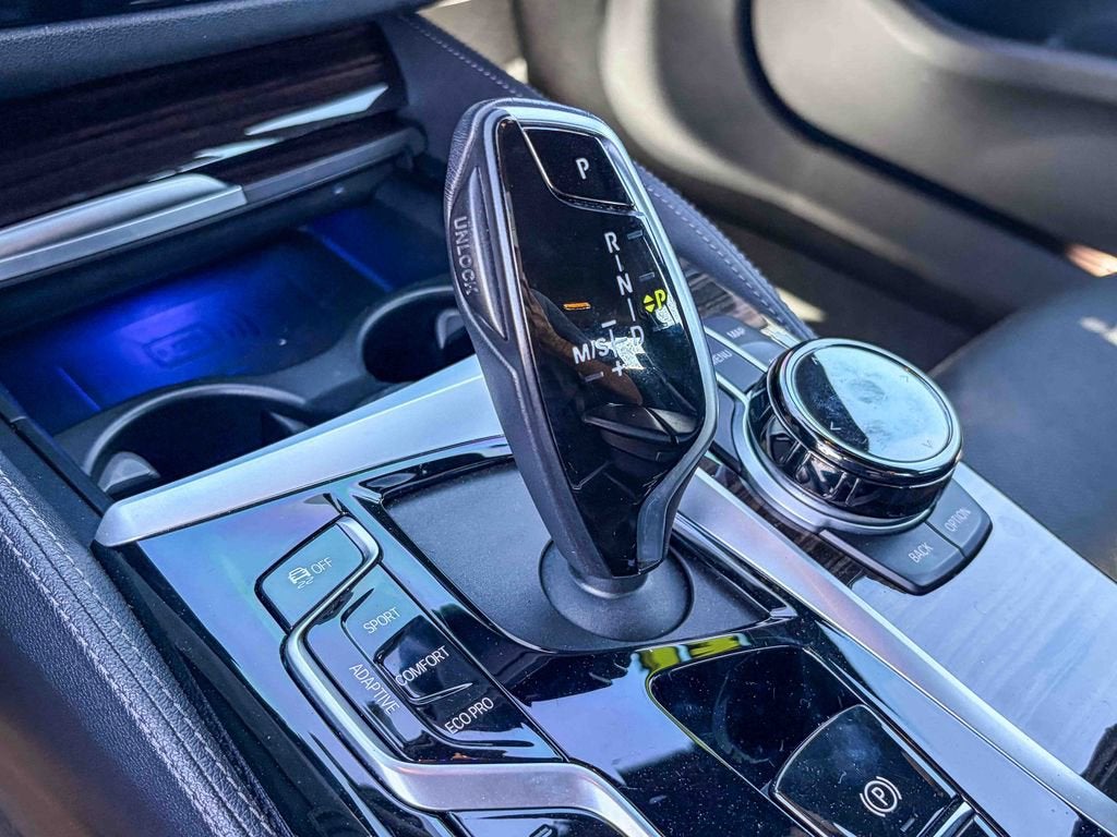 2021 BMW 5 Series M550i xDrive