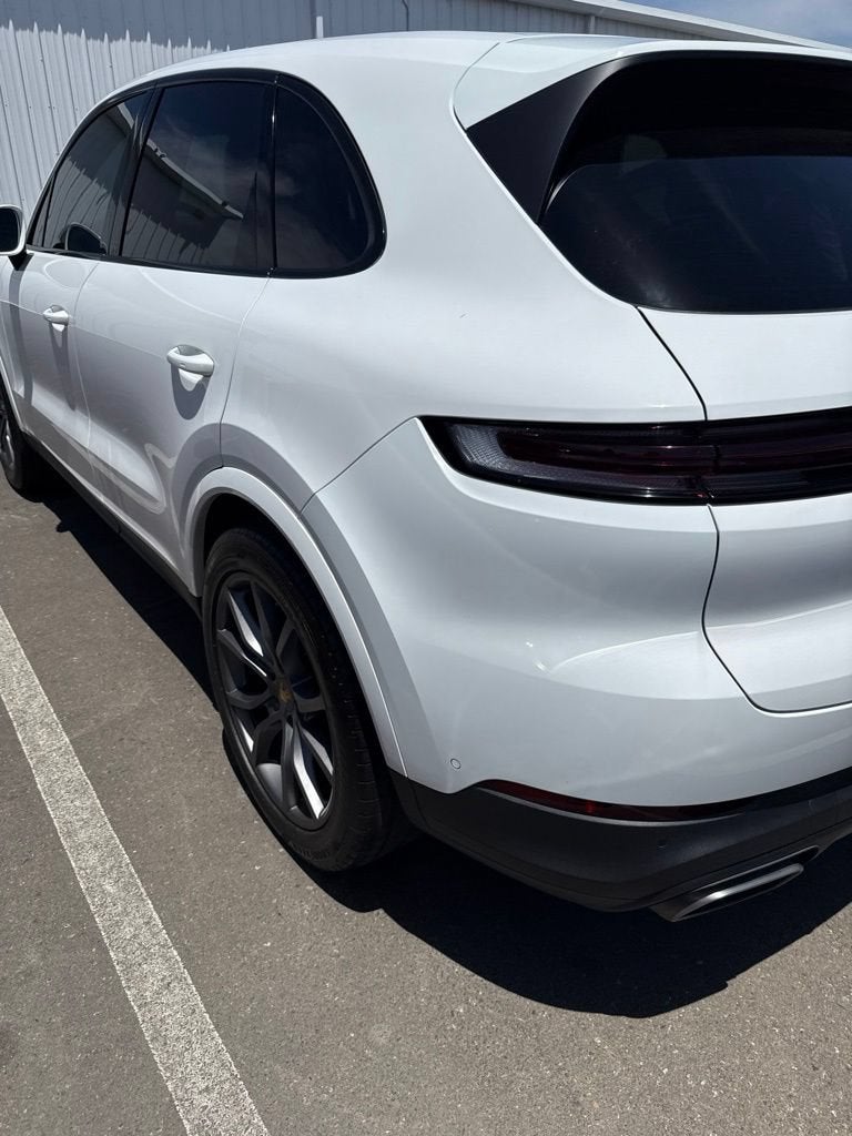 2024 Porsche Cayenne AWD
