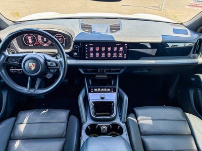 2024 Porsche Cayenne AWD