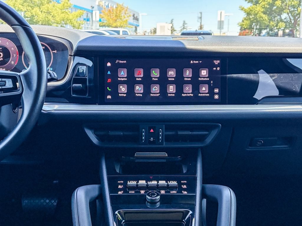 2024 Porsche Cayenne AWD