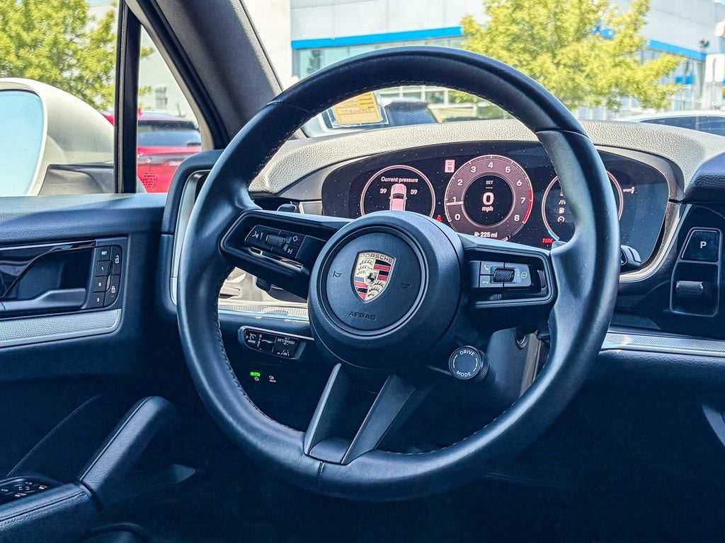 2024 Porsche Cayenne AWD