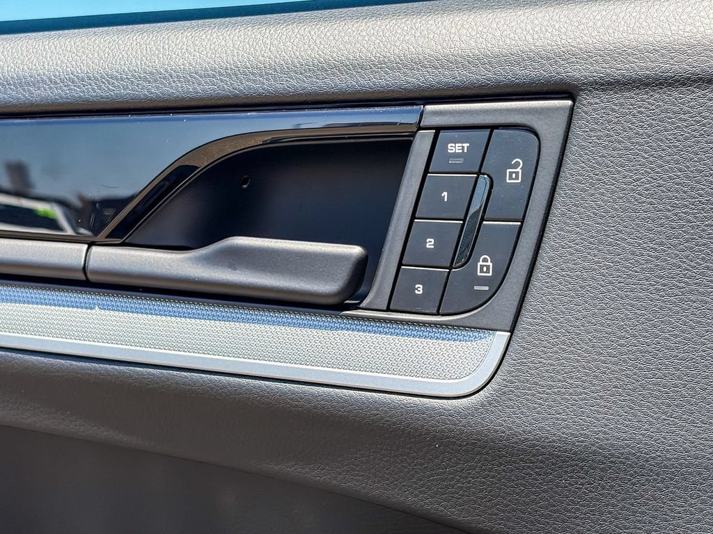 2024 Porsche Cayenne AWD