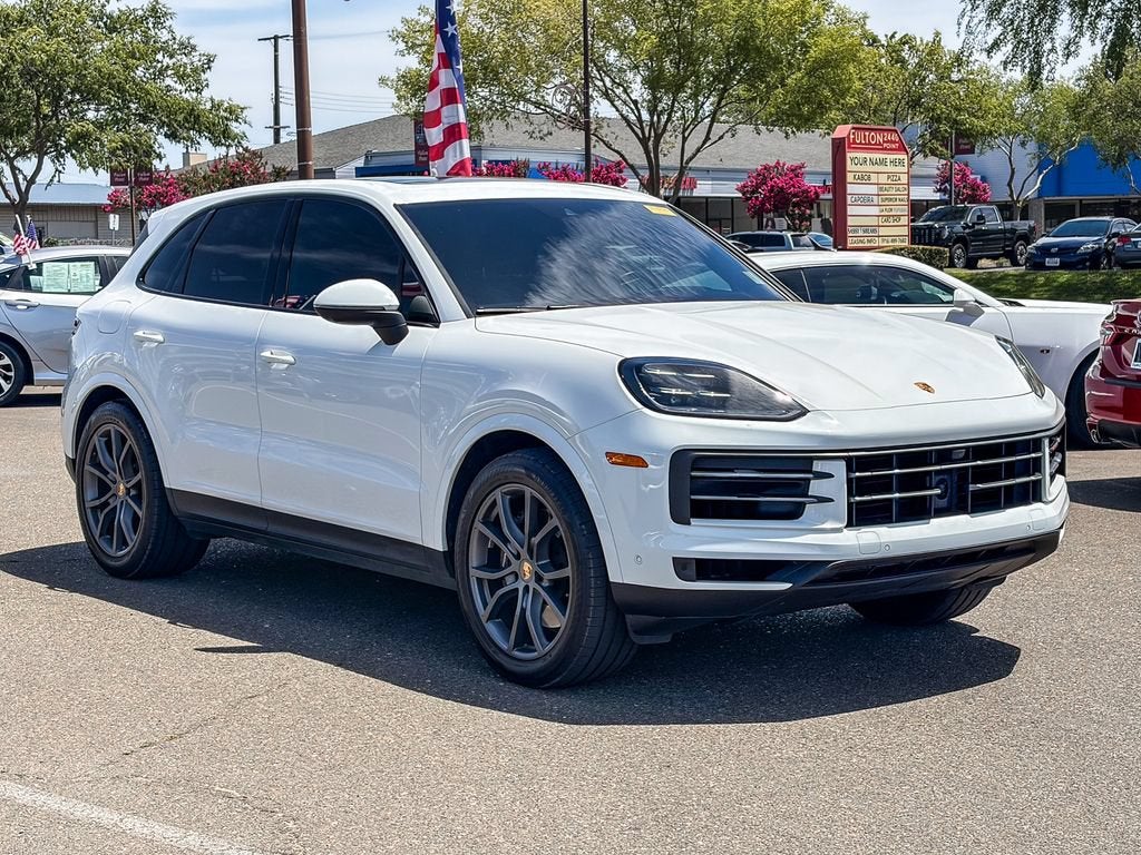 2024 Porsche Cayenne AWD