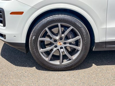 2024 Porsche Cayenne AWD