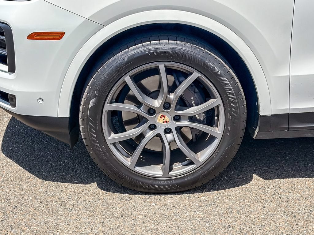 2024 Porsche Cayenne AWD